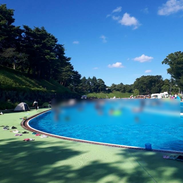 流れるプール