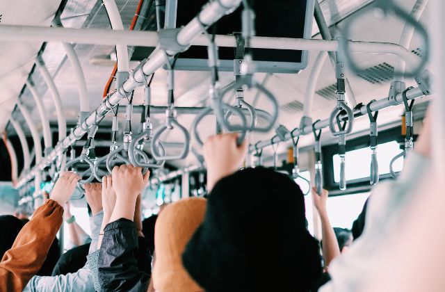 大阪万博2025の混雑状況は？混んでるエリアや時間帯は？回避するための対策を紹介